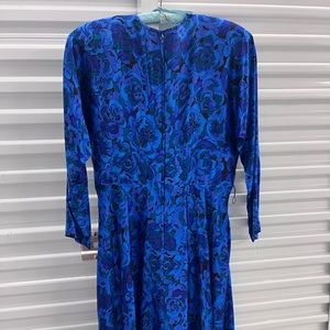 Blue flowers, silk long sleeve dress. Talbot size 8.